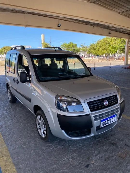 Mini Van - Viagem, Passeio, Traslado, Evento e Frete. - Foto 3