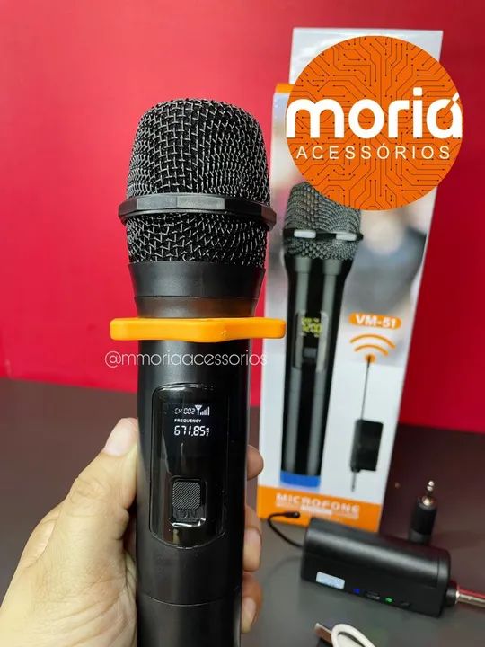 Microfone Sem Fio Wireless com Receptor Recarregável Dinâmico Display Digital  - Foto 3