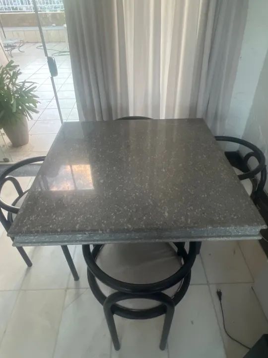 Mesa de Centro Quadrada em Pedra de Granito (Cinza) - Foto 2