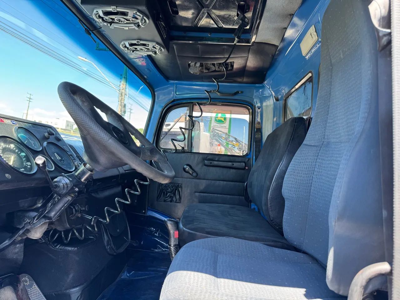 Caminhão mb1314 reduzido freio ar dir hid - Foto 4