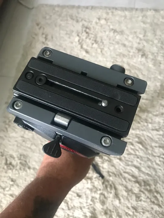 Monopé Manfrotto Com Cabeça Hidráulica Mvm500a