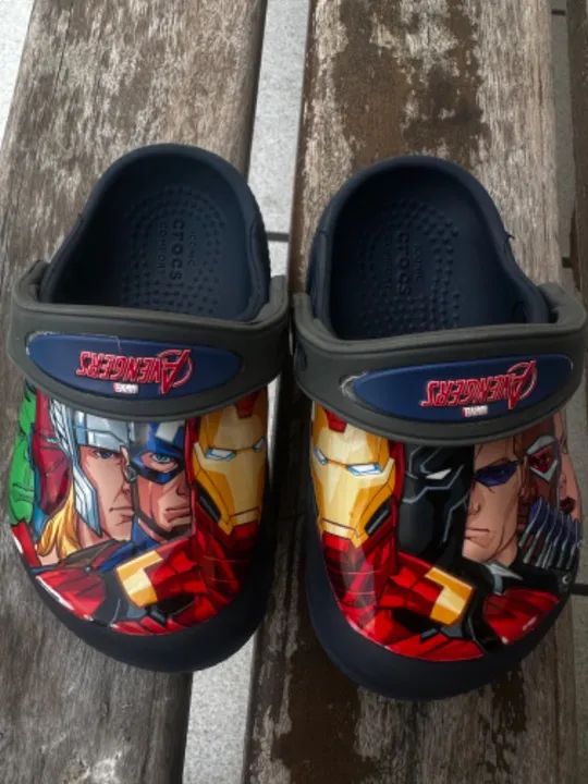 Crocs Avengers super heróis C6