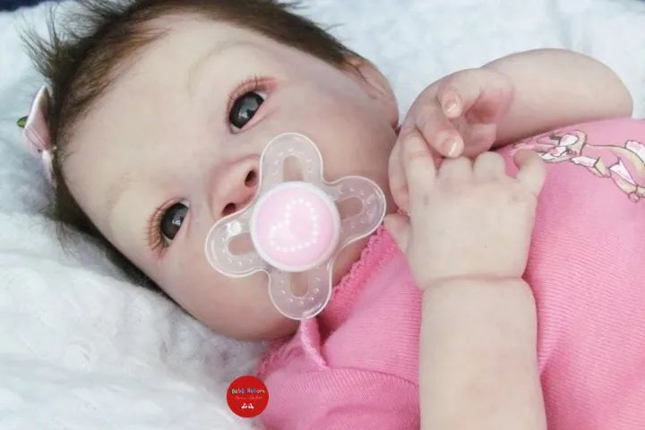 BEBÊ REBORN MENINA SUPER REALISTA ATÉ 12X SEM JUROS