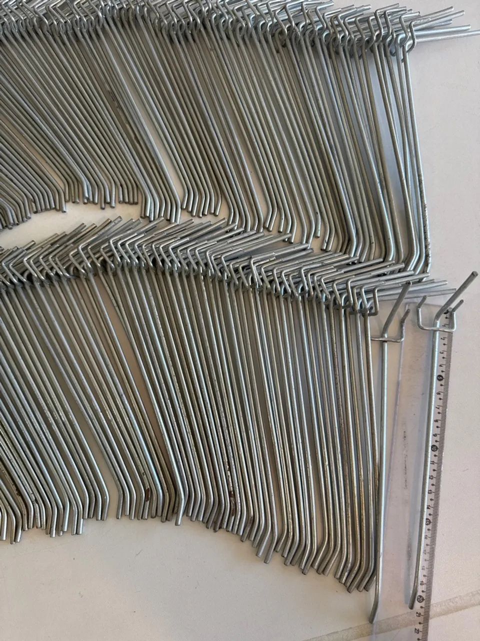 191 cabides Ganchos de metal para painel aramada  - Foto 4