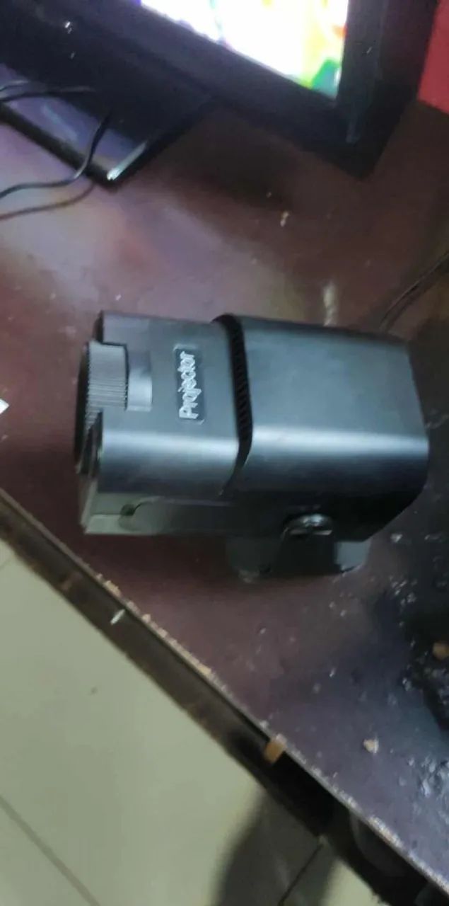 Projetor hy32064292273686658120