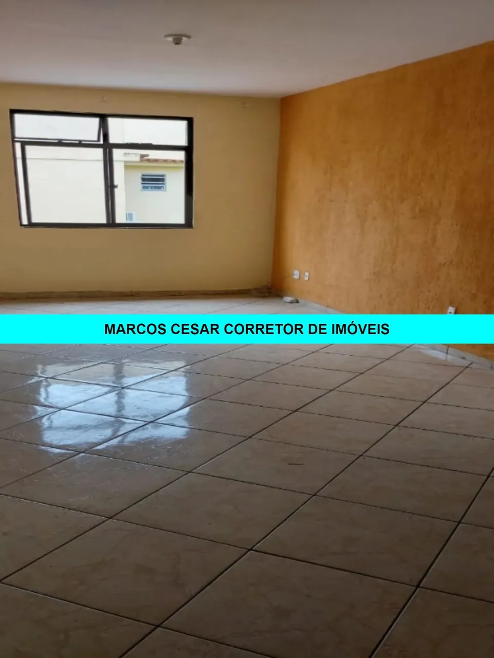 MARECHAL HERMES - CASA AMPLA DE 2 QUARTOS .