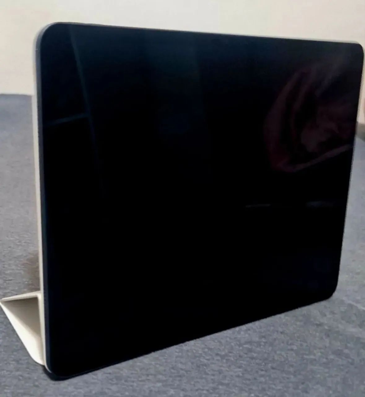 Smart Folio Cover iPad Pro M4/M5 13 Original Branca c/ Caixa - Foto 2