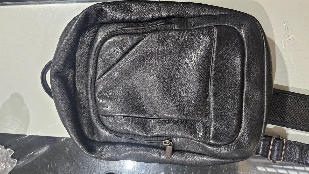 Mochila Golfe & Lazer Couro Preta - Foto 2