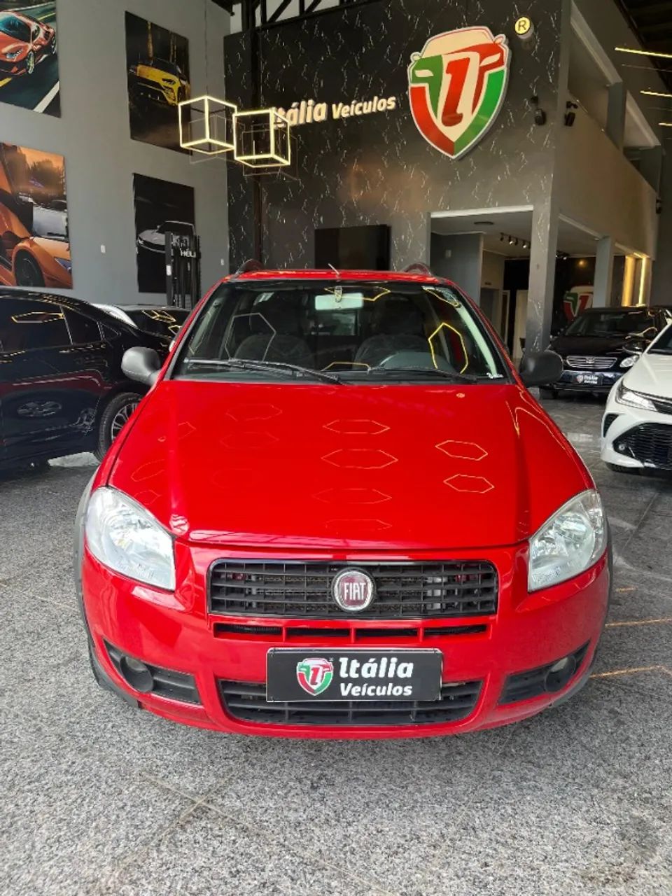 Fiat Strada Working 1.4 MPI Fire Flex 8V CD 2013