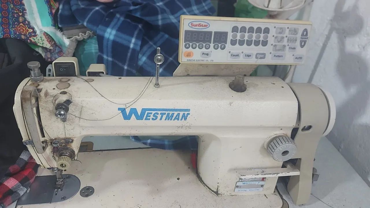 Máquina de Costura Westman Reta Eletrônica 