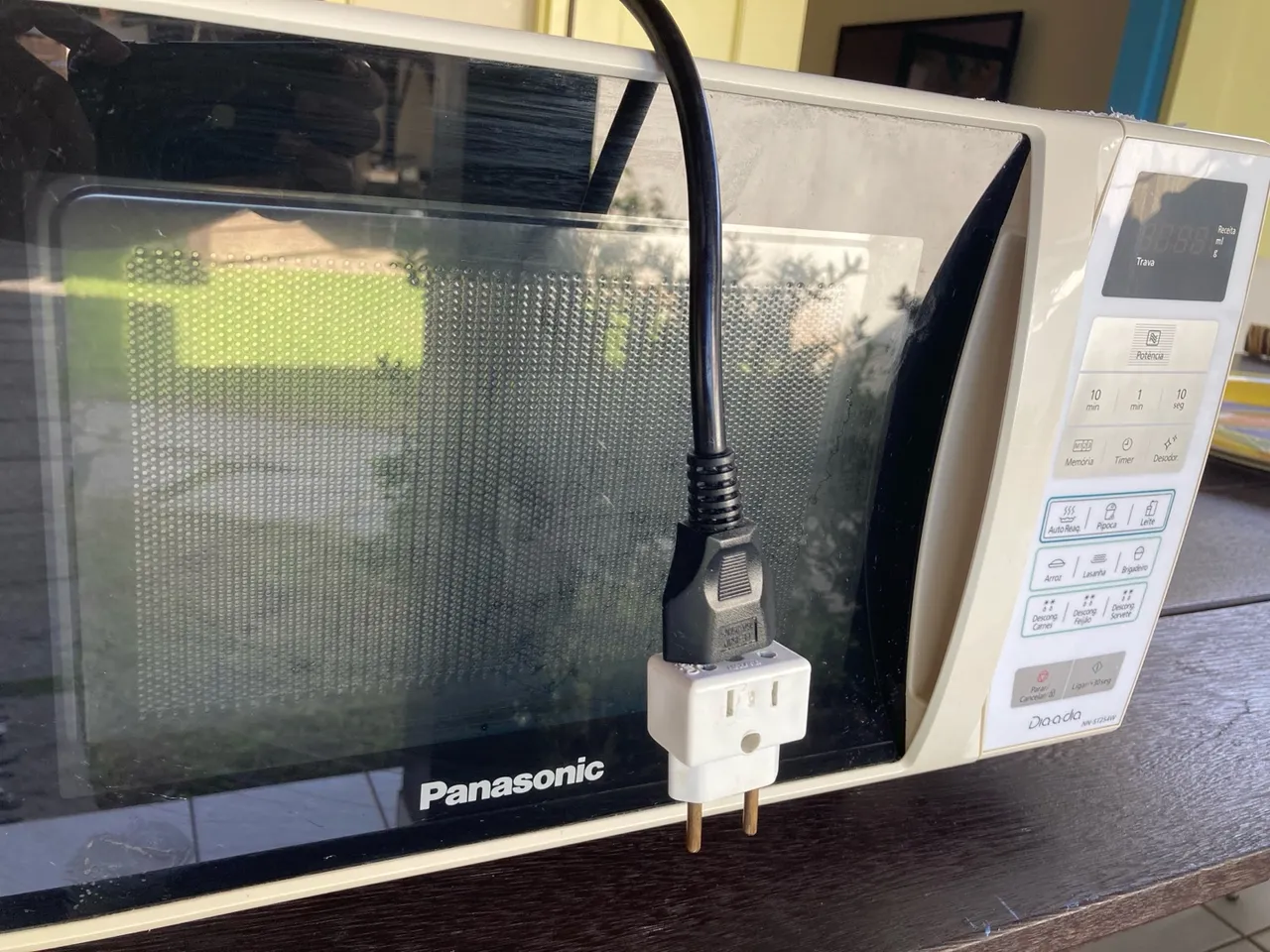 Micro-ondas Panasonic 21L