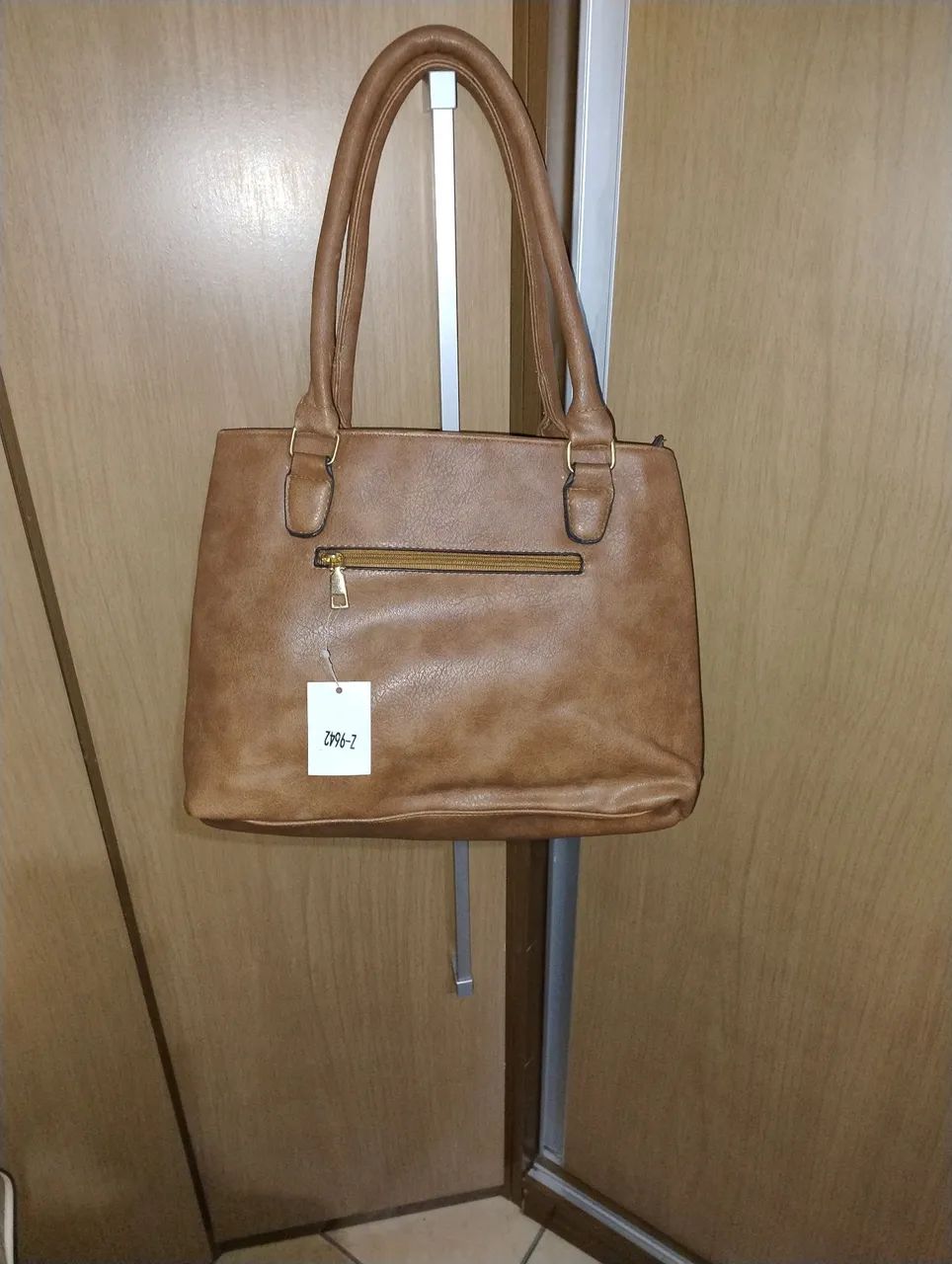 Bolsa feminina em couro sintético  - Foto 2