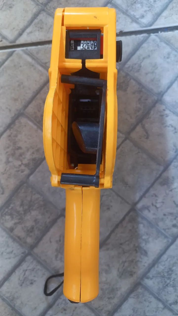 8-Digit Manual Price Labeler for Commerce, Sales, and Office Use64750515700610122