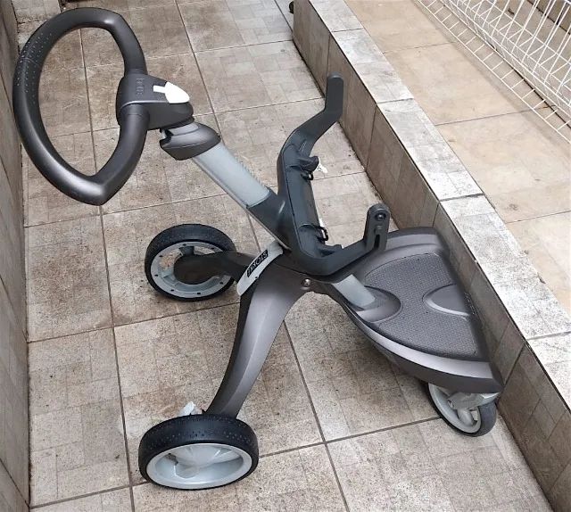 Chassi ( Estrutura ) Carrinho De Bebê Stokke Xplory