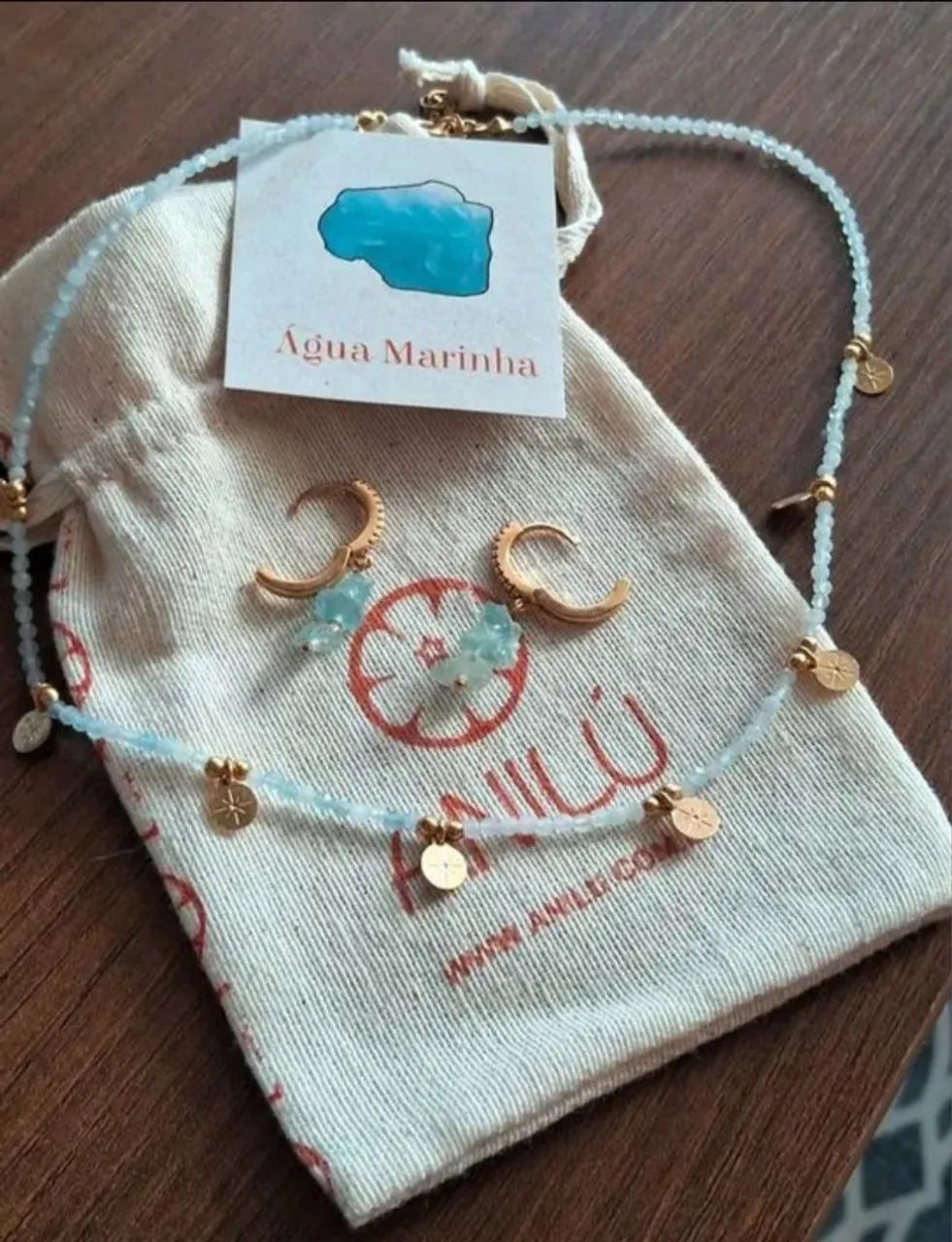 Presente especial: 15 anos, namoro, aniversário
