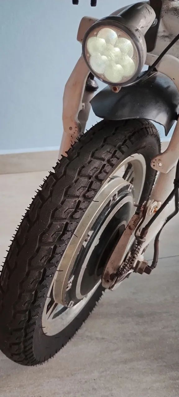 Triciclo patinete elétrico Hurry - Foto 3