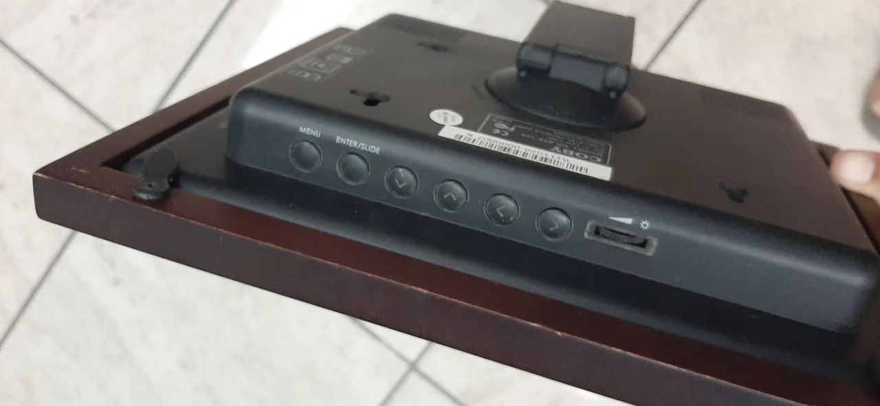 Quadro digital Fotos Coby 07 polegadas  - Foto 2