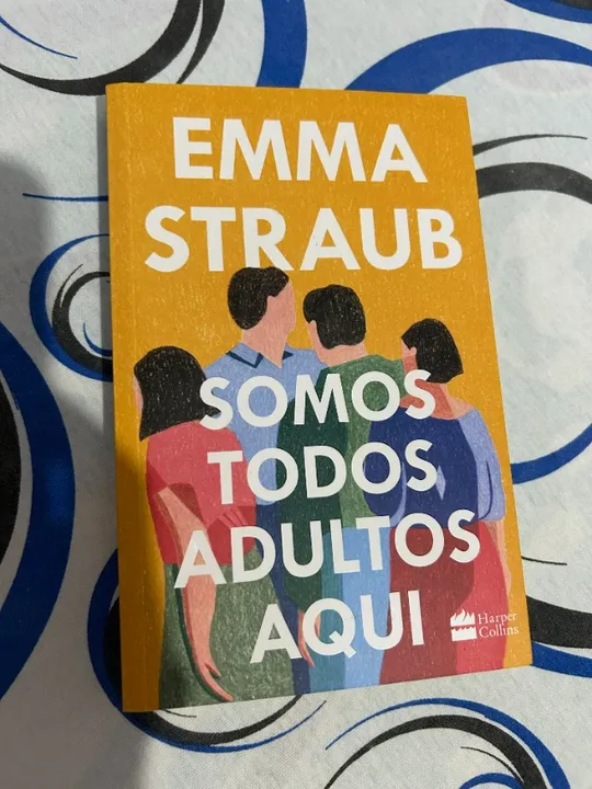 Livro Somos todos adultos aqui