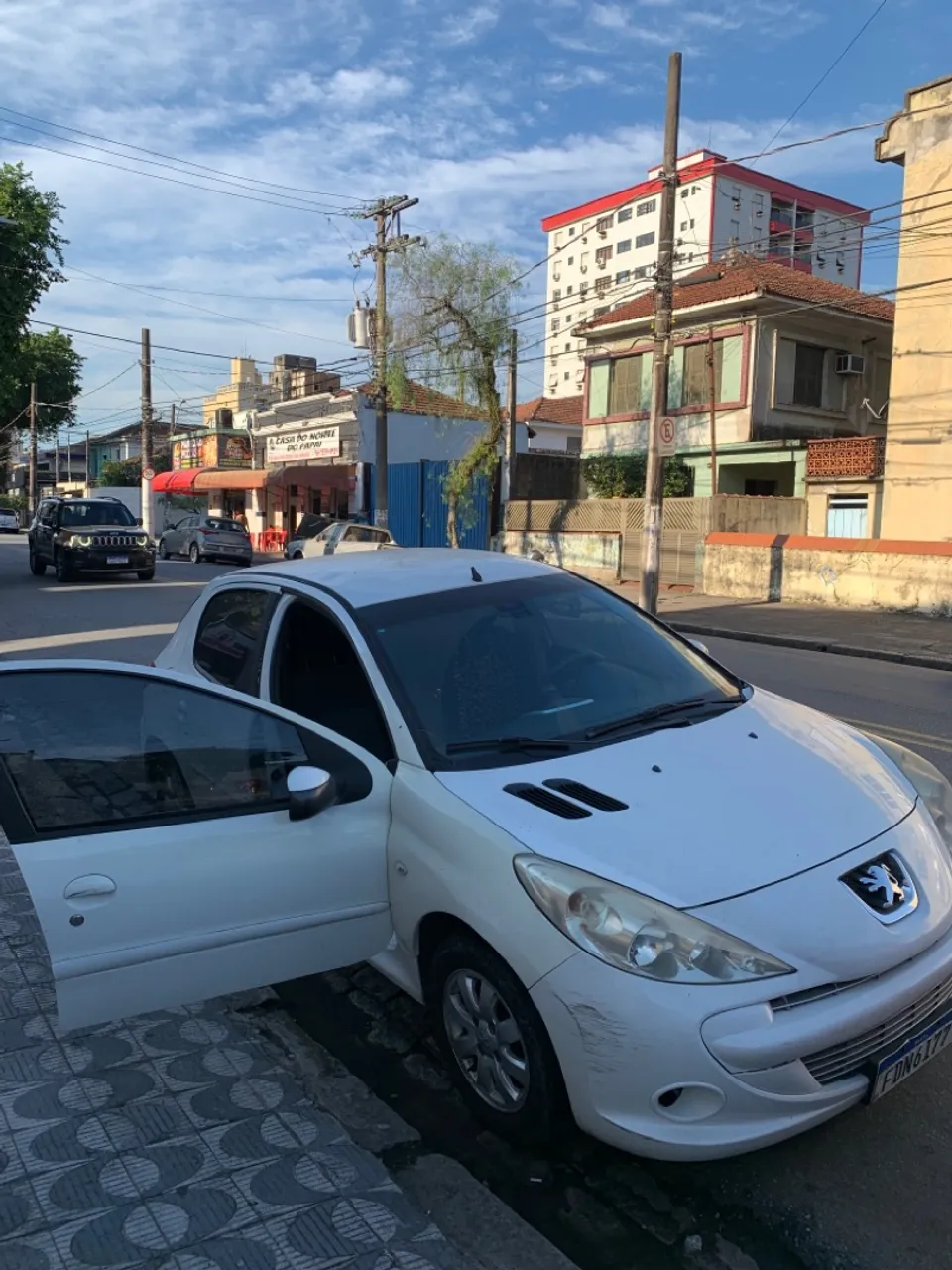 Peugeot 207 branco