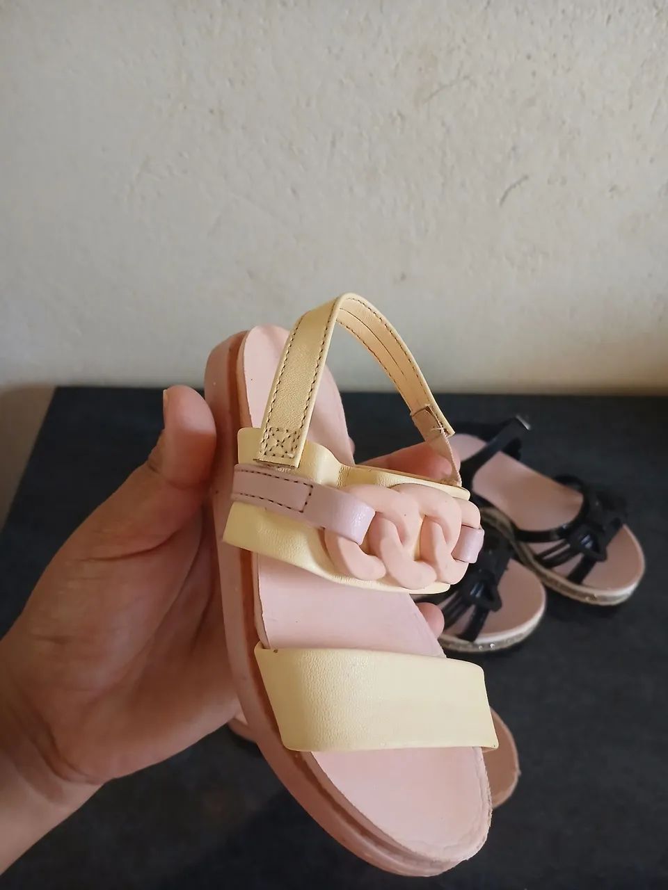 Sandálias Molekinha Bebê - Tamanho 24  - Foto 4