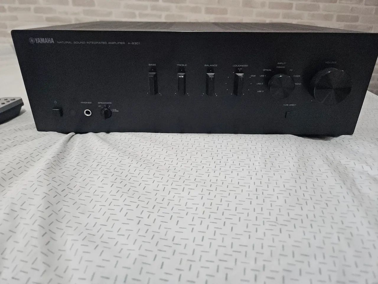Amplificador Integrado Yamaha A-S301 - Foto 2