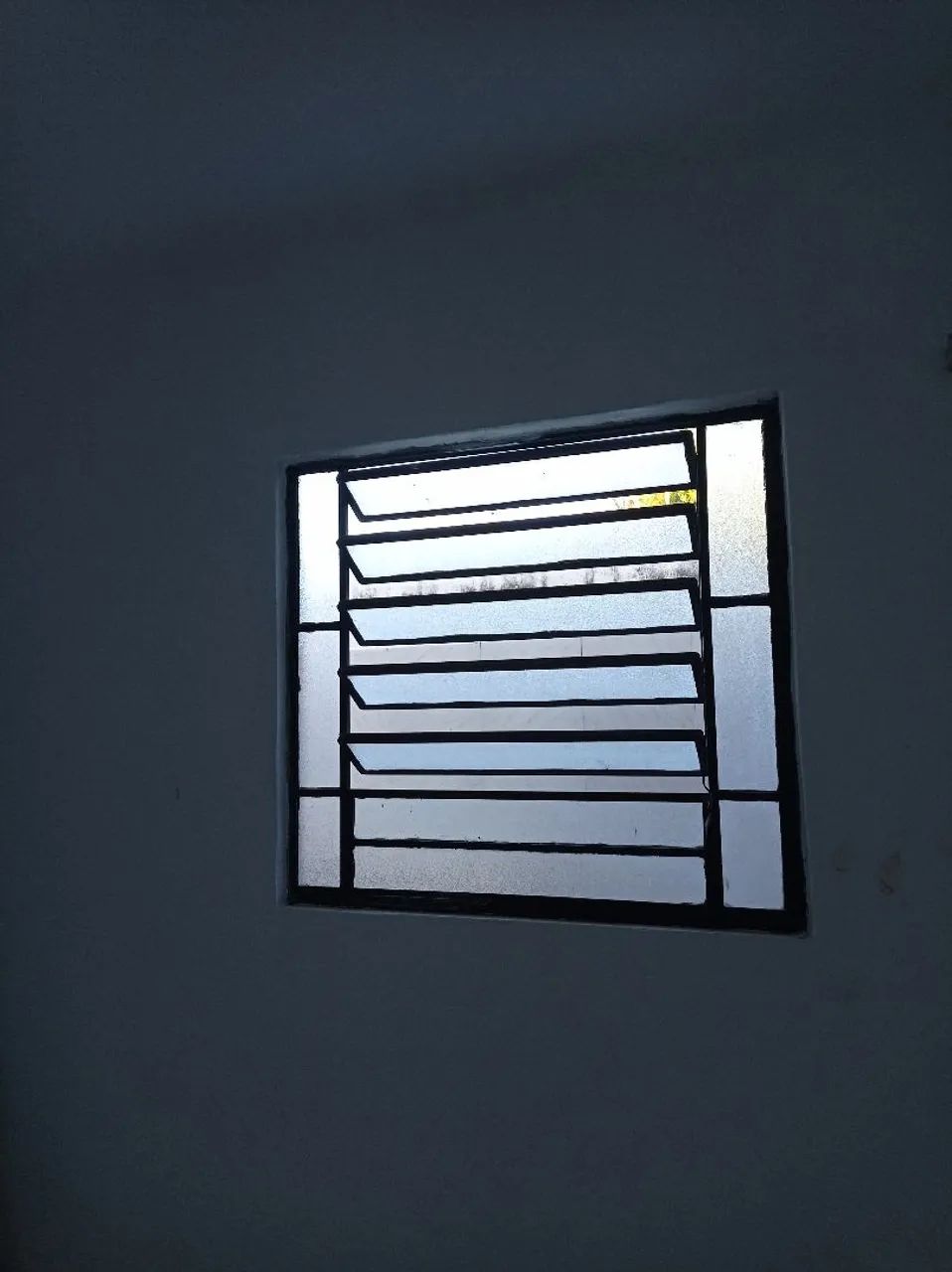 Aluminum Windows / Iron Grilles / Granite Countertop64750591210883123