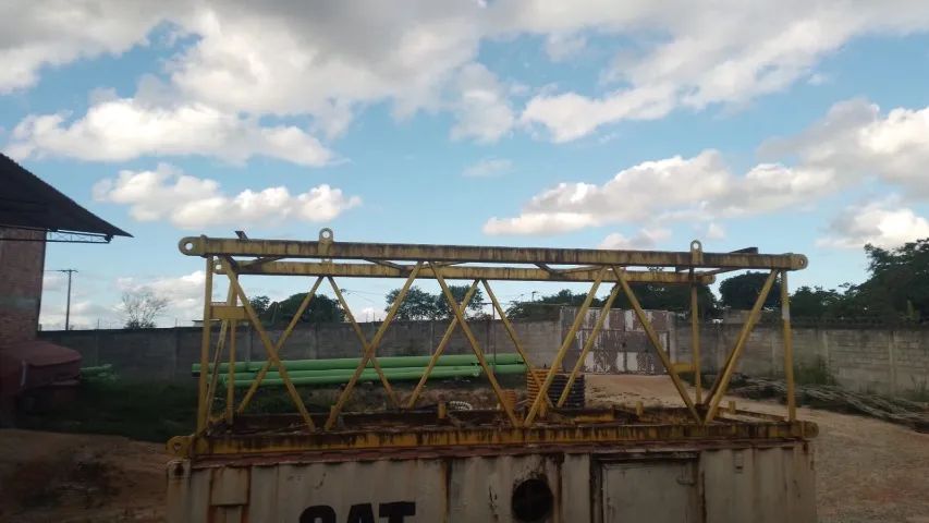 LANÇA TRELIÇADA DE GUINDASTE 03 UN