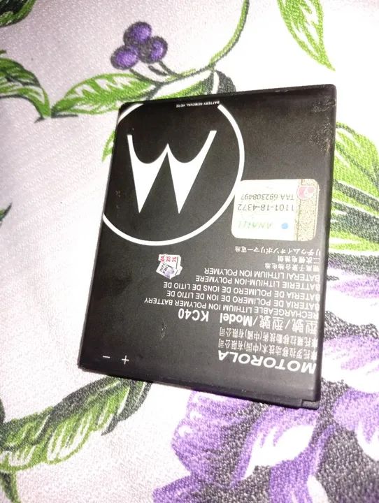 Vendo bateria do celular moto e6 plus 