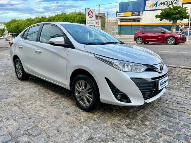 Toyota Yaris Sedan XL Plus Connect 1.5 AT 2022 - Foto 3