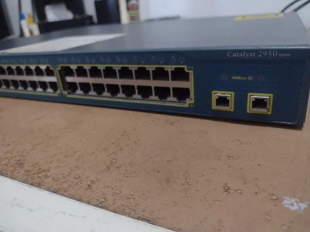 Switch Cisco Catalyst 2950  - Foto 3