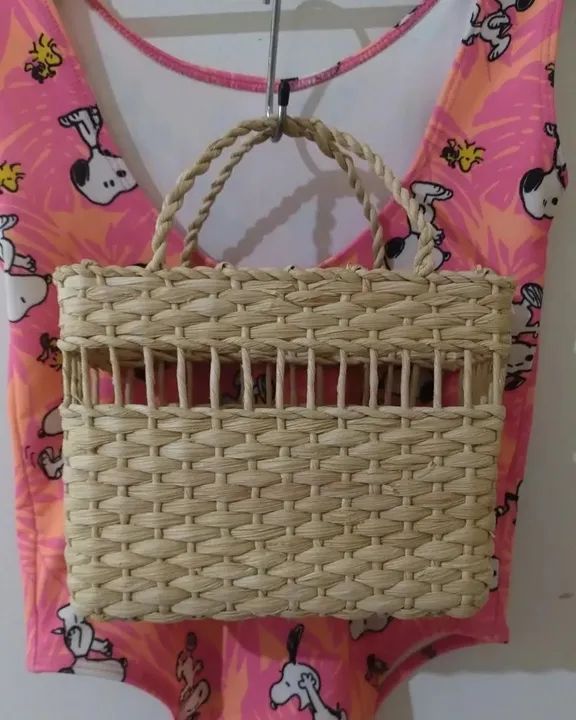 Maiô infantil 8 anos e Mini bolsa de palha  - Foto 4