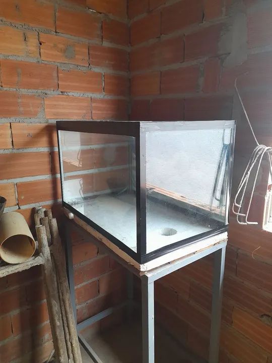 Aquário de vidro 150 litros  - Foto 3