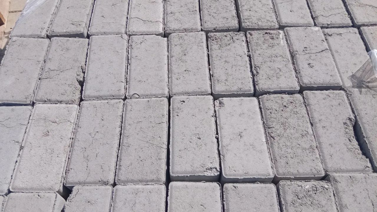 Interlocking Tiles with Defects65127081631235122