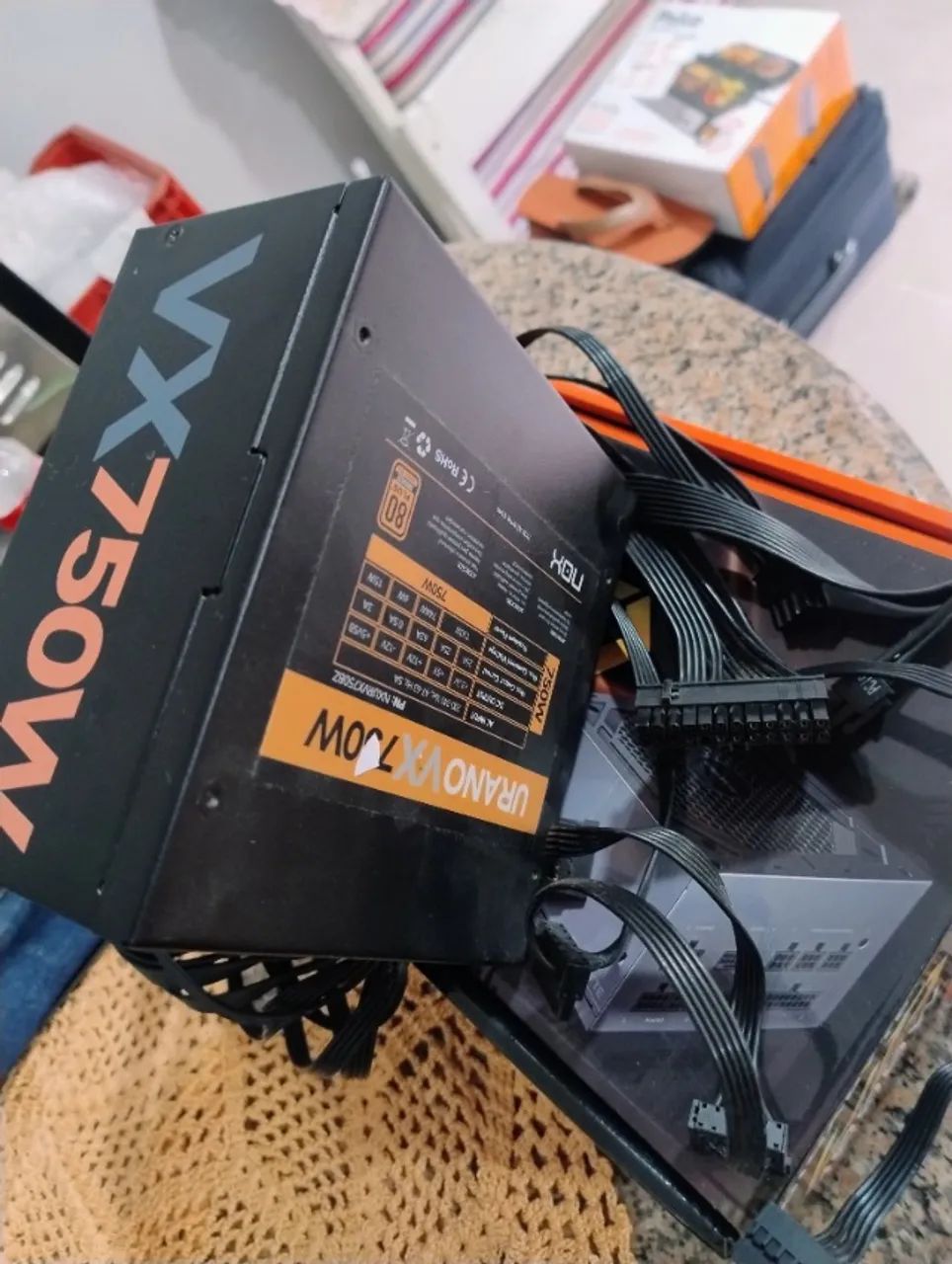 Fonte VX750W novissima - Foto 2