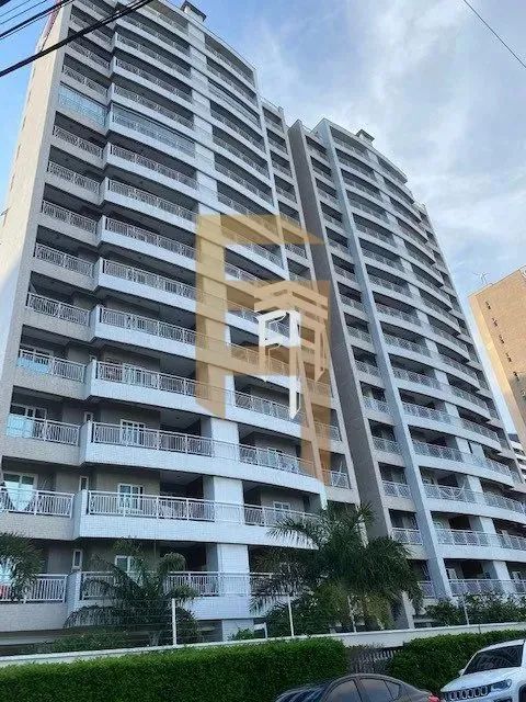 Apartamento à venda no Guararapes, 3 suítes e 4 banheiros, 144 m² por R$ 850.000.