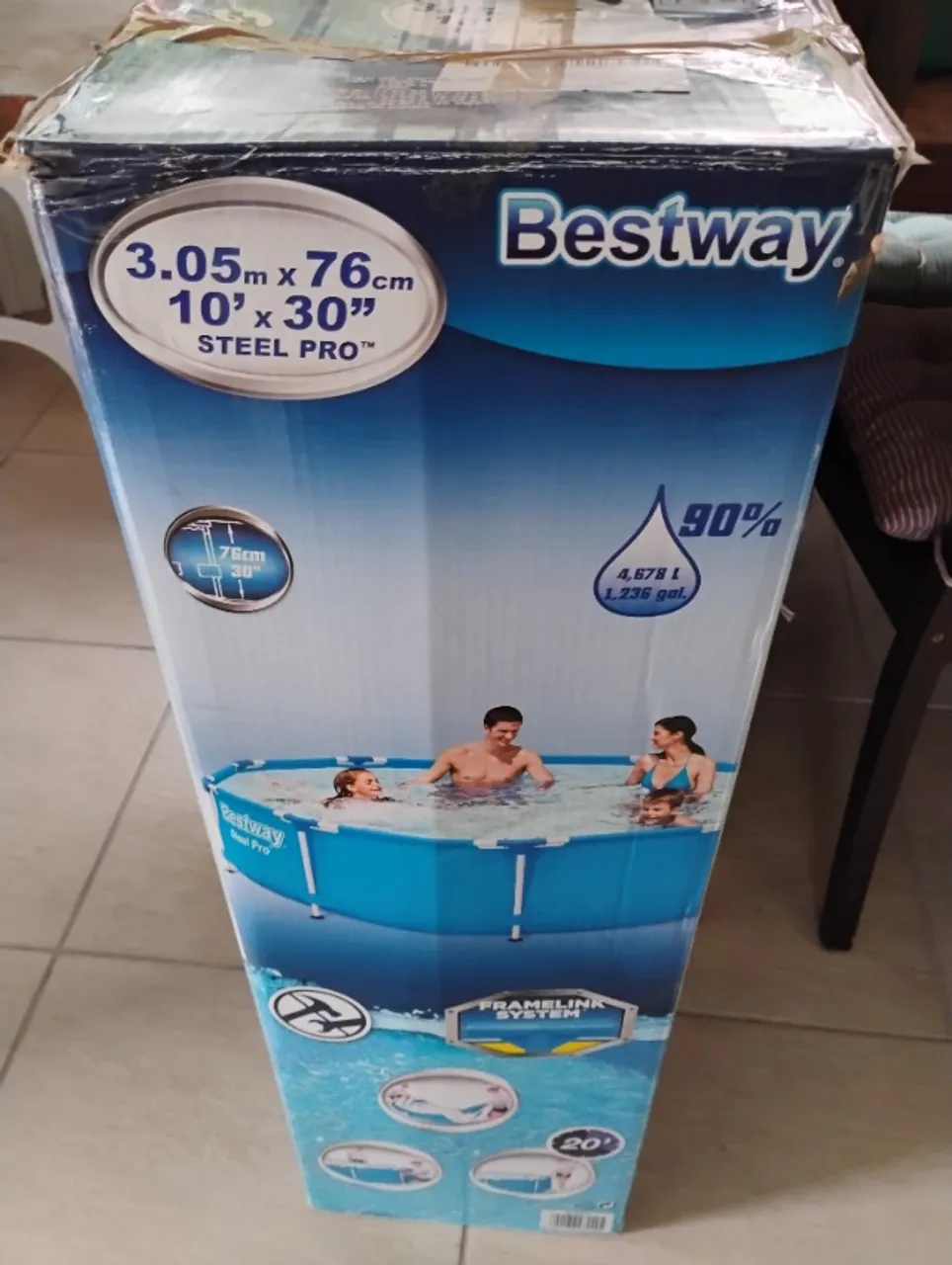 Piscina redonda Bestway 4.678l + cobertura + filtro de areia sem bomba