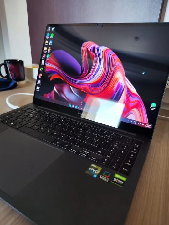 Notebook PREMIUM Samsung Galaxy Book Ultra i9 RTX 4070 32GB DDR5