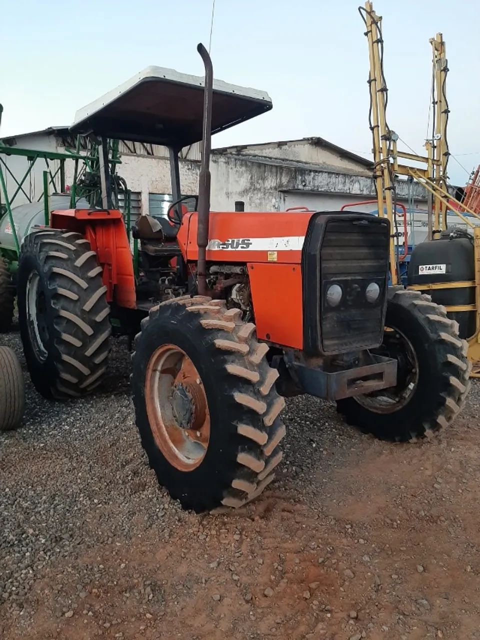 Trator Ursus 5714 1999 - Foto 2
