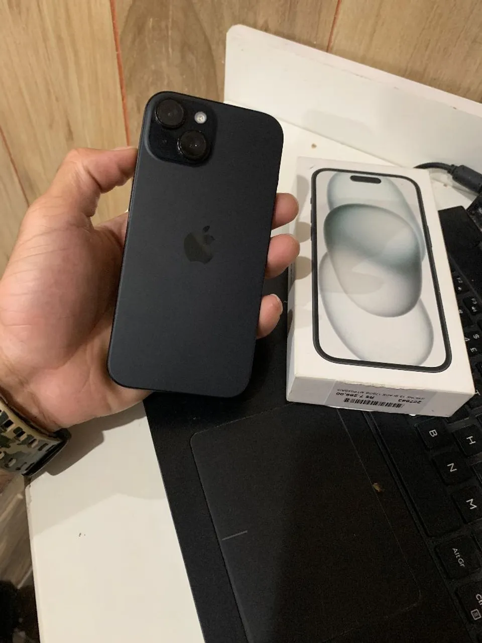 iPhone 15 - Preto - Novo!