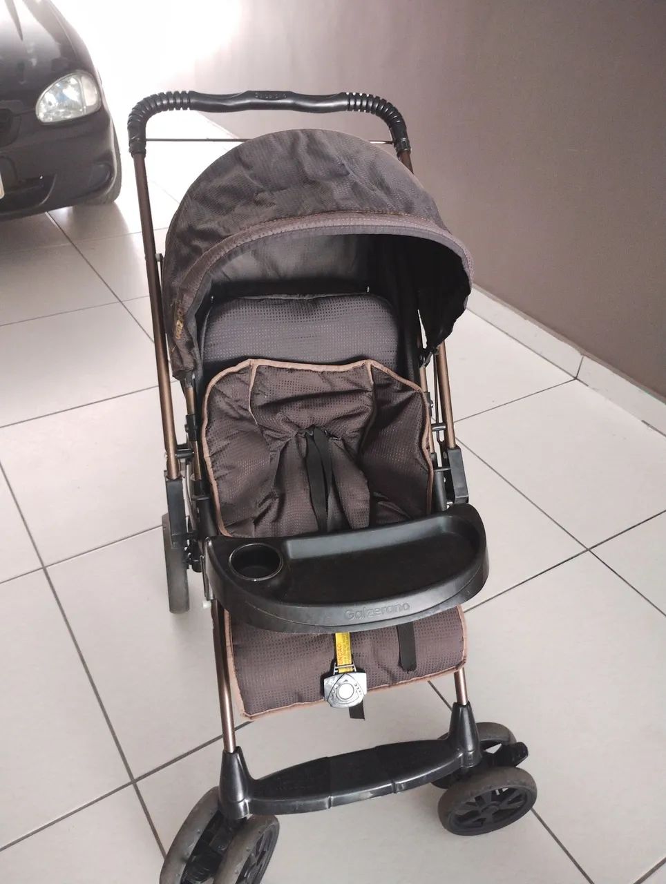 Carrinho de Bebê Compacto e Confortável - Foto 4