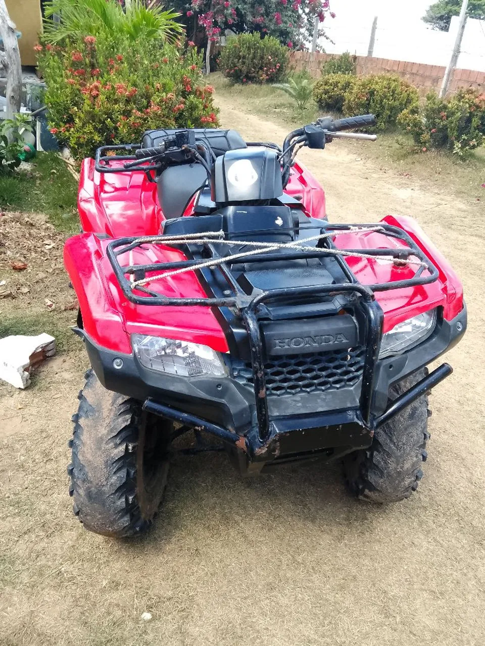 Quadriciclo Honda Vermelho VENDER RÁPIDO!!