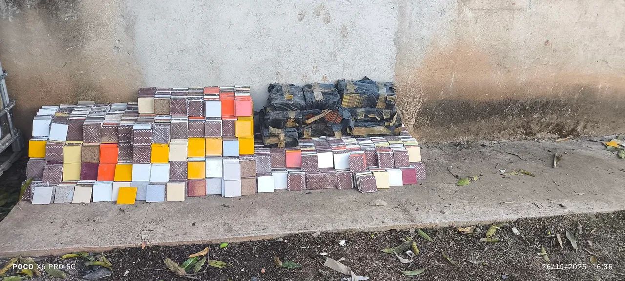 Pastilha Cerâmica 10x10 cm - Foto 3