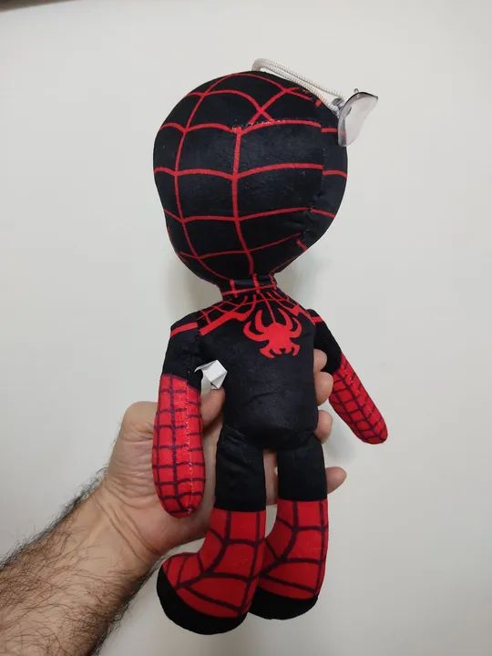 Pelúcia Homem-Aranha Miles Morales 31cm - Foto 4