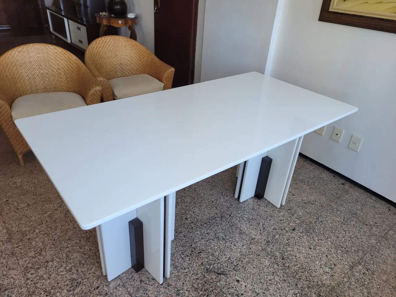 Mesa de Jantar Branca Stone age Mode 6 lugares