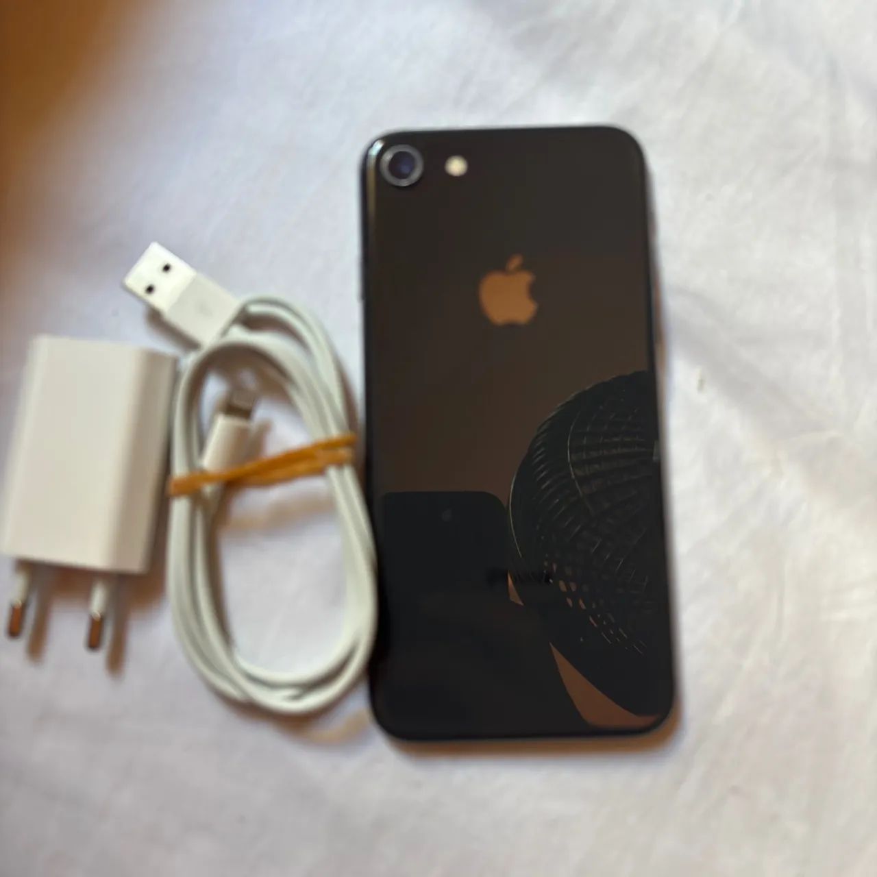 Celular iPhone 8 64GB