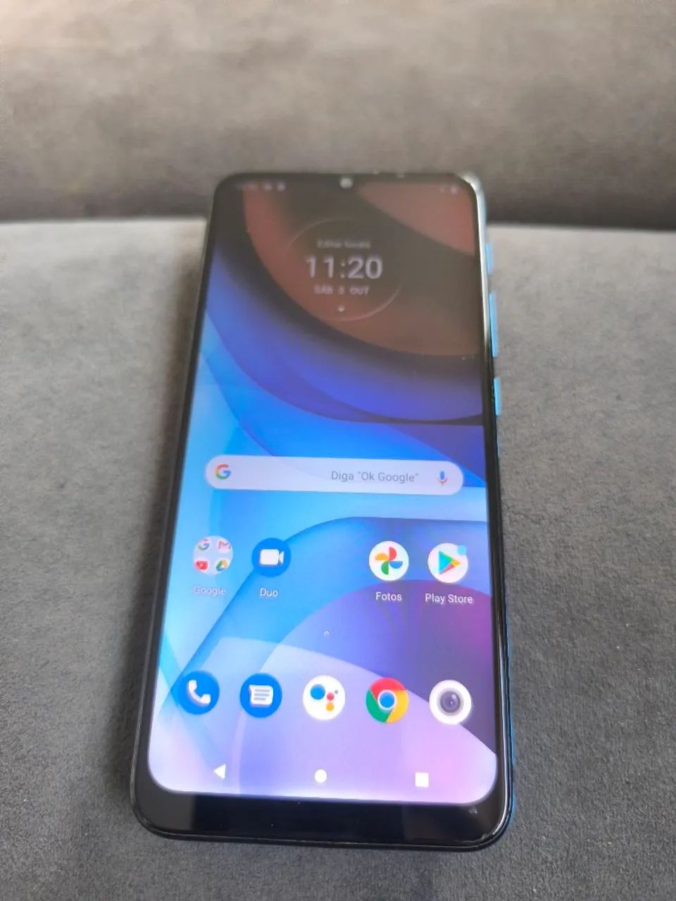 Motorola E7 power