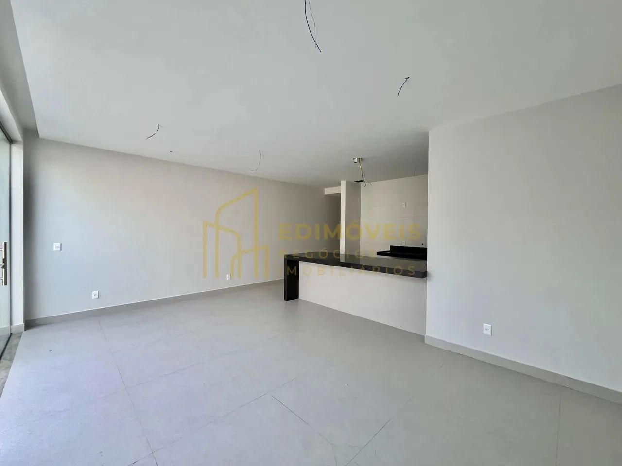 Venha Conhecer: Casa com Varanda e Closet em Morada de Laranjeiras! - Foto 14