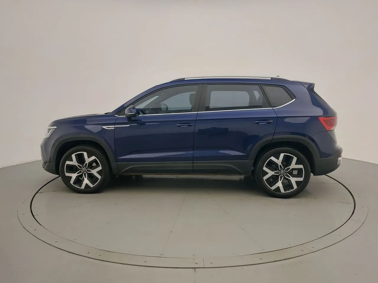 Volkswagen Taos Highline 1.4 250 TSI Flex Aut., foto 2 de 18