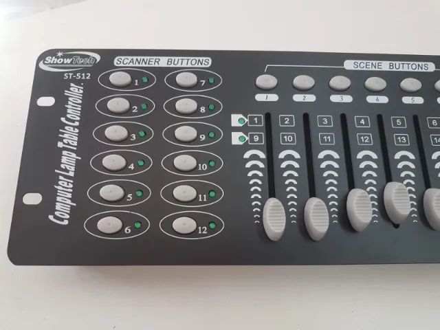 Mesa DMX Showtec para Iluminação e Efeitos 192 Canais - Foto 5