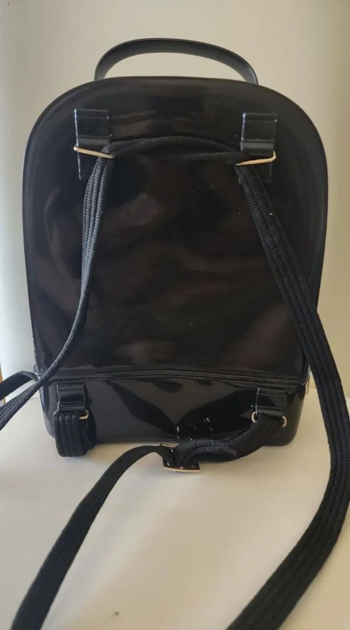 Mochila arezzo original ótima espaçosa - Foto 3